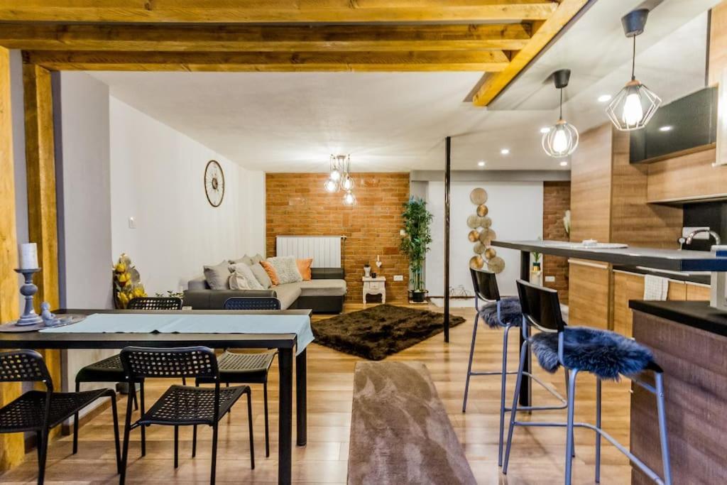 Charming Central Residence By Newave Apartments 布达佩斯 外观 照片